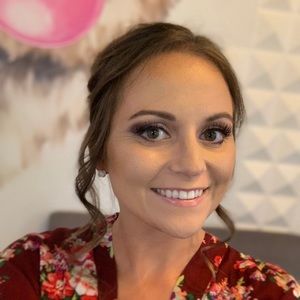 Meet your Posher, Derrin